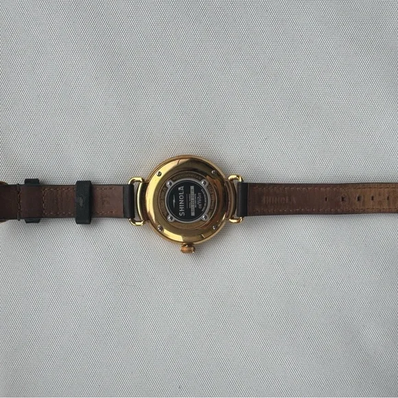 Women’s shinola watch with dark green band - Picture 5 of 7